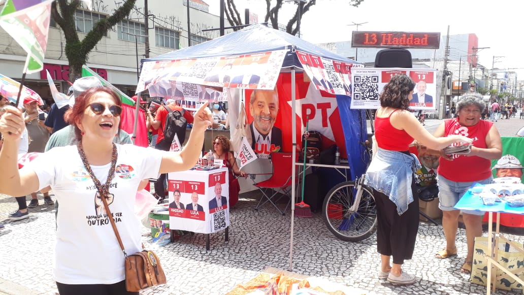 Ações de rua de 22/10/2022 a 29/10/2022 no Largo do Rosário em Mogi das Cruzes/SP